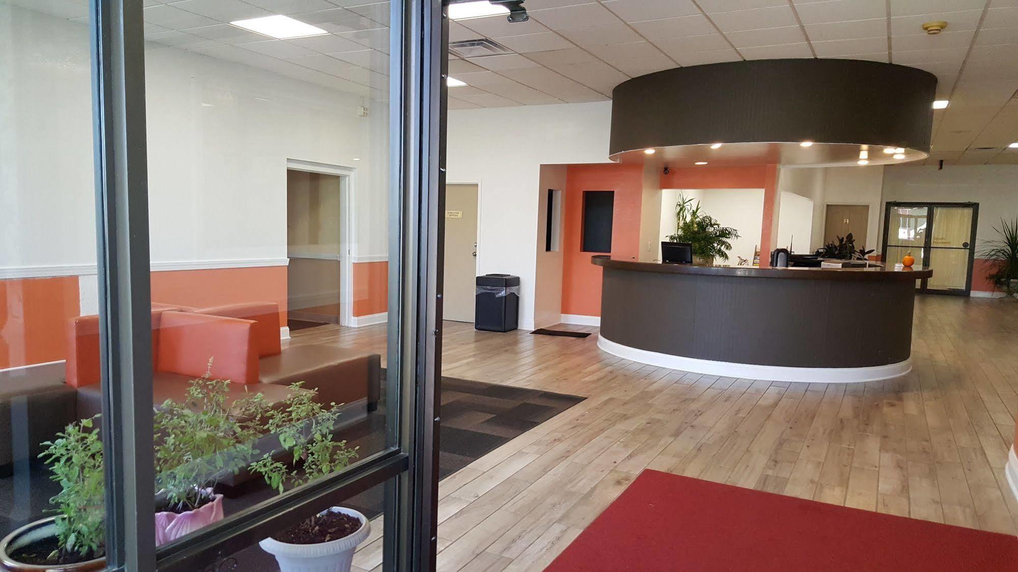 Hotel Oriskany מראה חיצוני תמונה